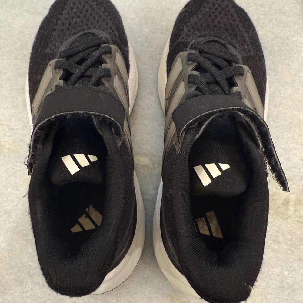 Adidas Kids Black and Gray Sneakers - Picture 2 of 3